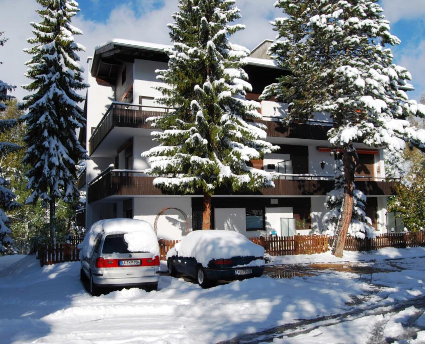 Ferienwohnung-Seefeld-Tirol-Alpenblick-Winter