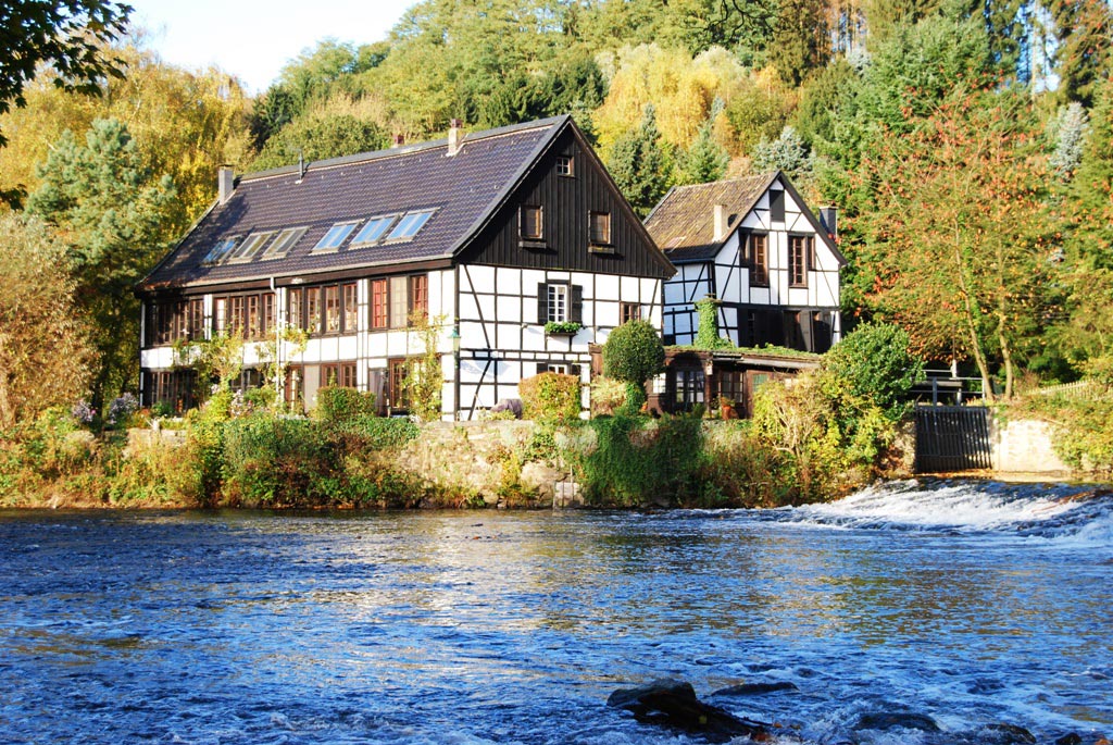 Wipperkotten Solingen, direkt an der Wupper